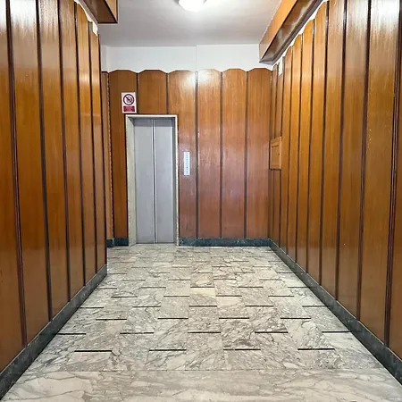 Brick - New Design With Lego In Center *