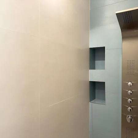 Brick - New Design With Lego In Center Apartman Bari