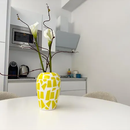 شقة Brick - New Design With Lego In Center