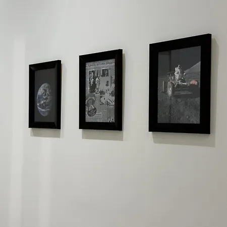 شقة Brick - New Design With Lego In Center